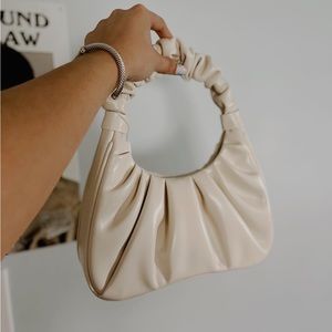 JWPEI GABBI RUCHED HOBO HANDBAG - IVORY